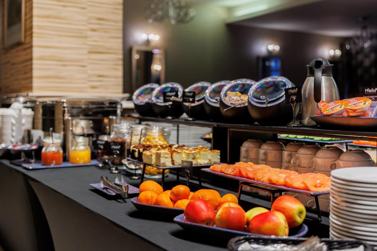 Hotel Tarnovia تارنوف المظهر الخارجي الصورة