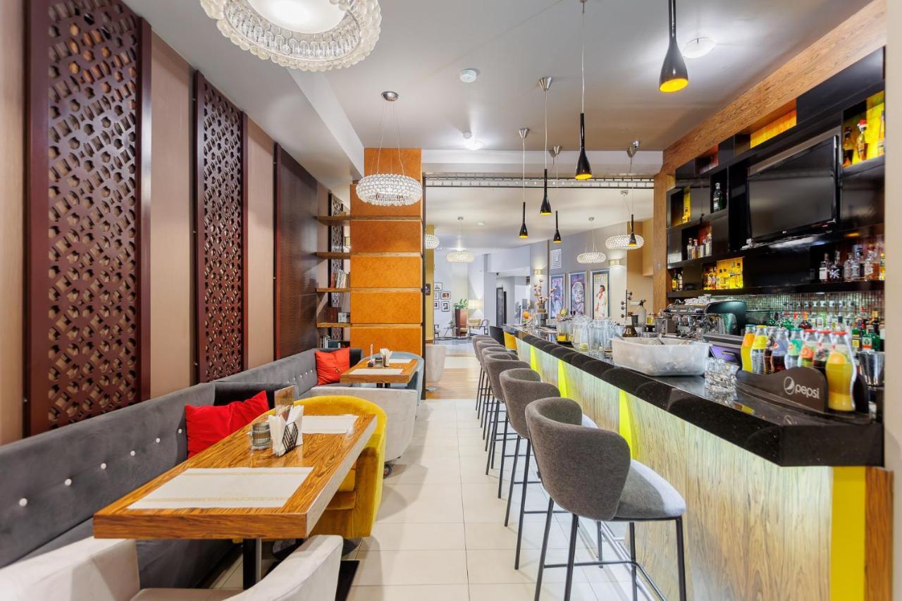 Hotel Tarnovia تارنوف المظهر الخارجي الصورة