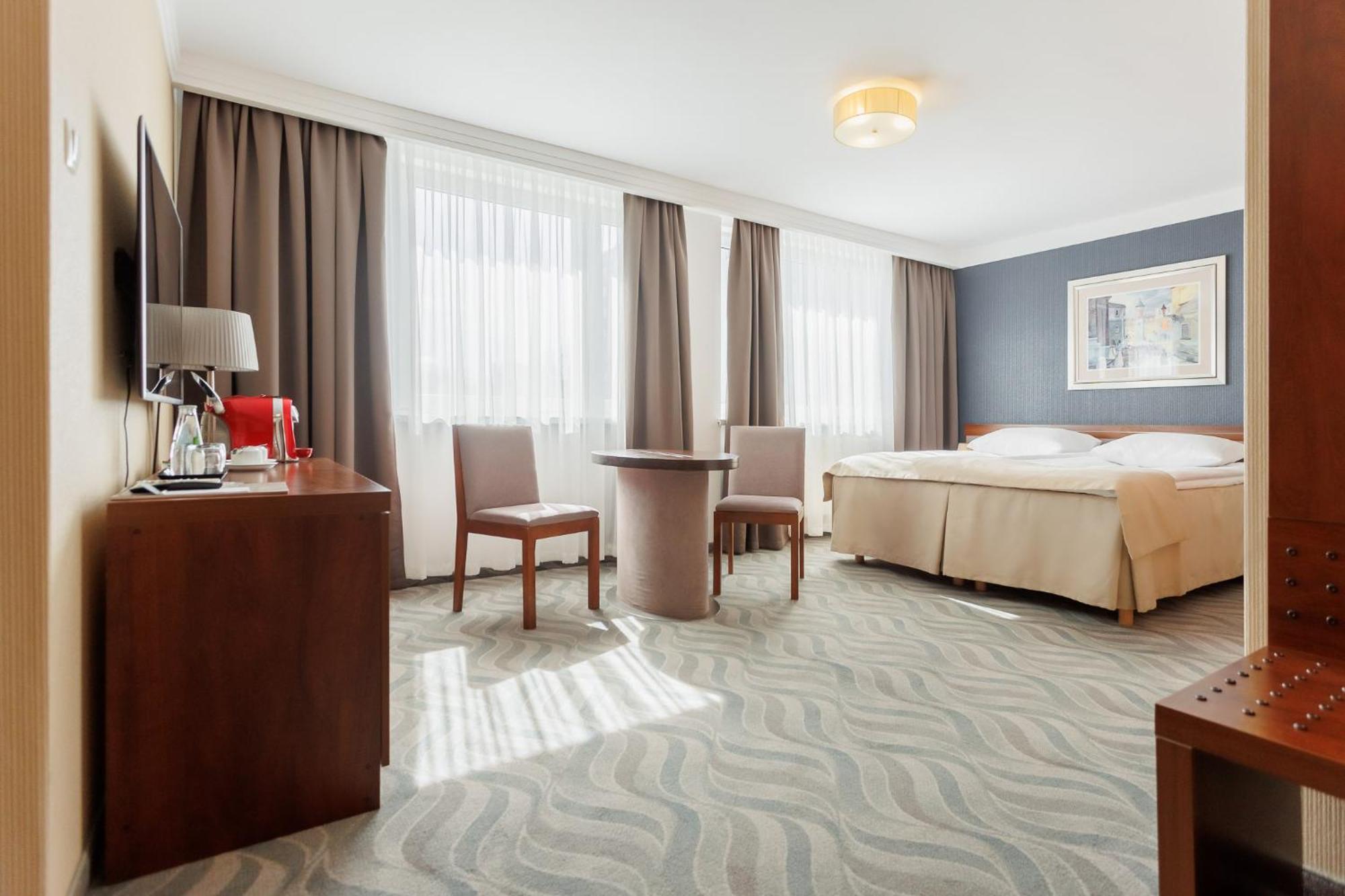Hotel Tarnovia تارنوف المظهر الخارجي الصورة