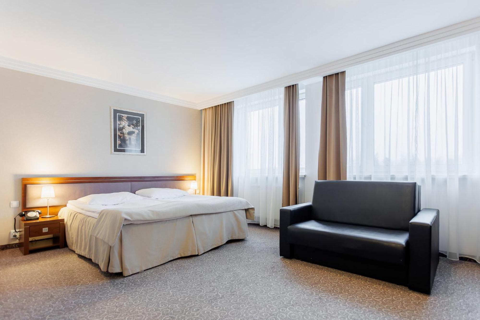 Hotel Tarnovia تارنوف المظهر الخارجي الصورة